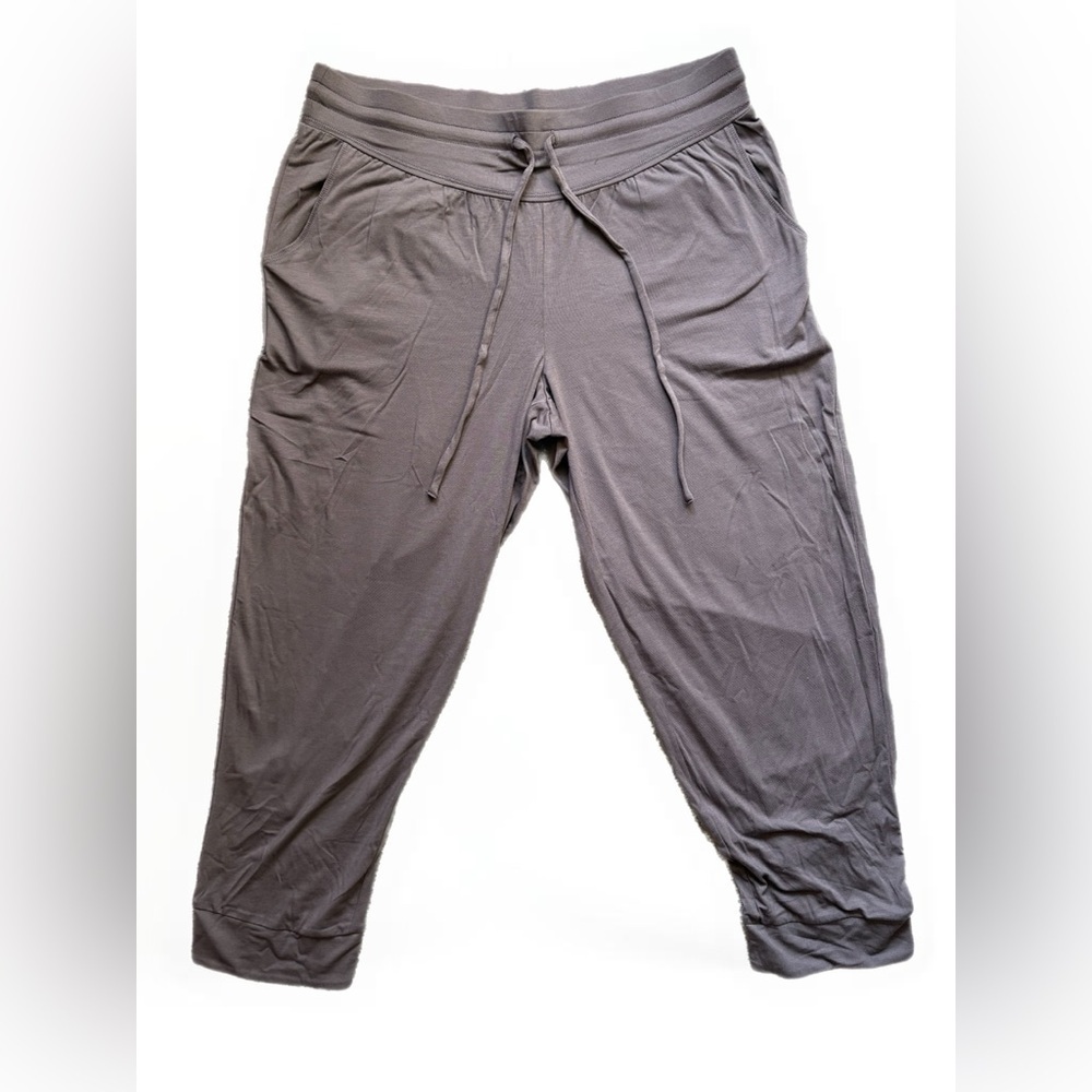 Any body drawstring joggers